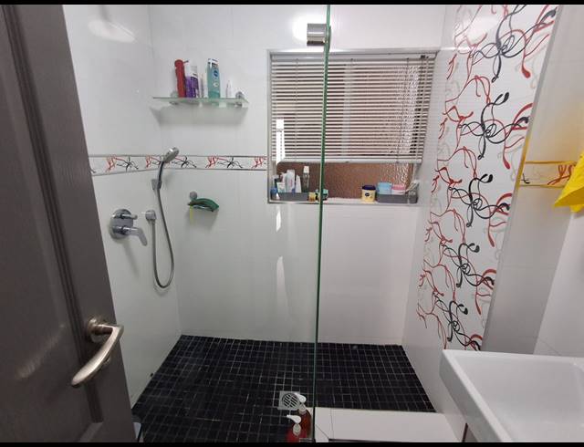 2 BEDROOM APARTMENT FOR SALE IN NORTH BEACH